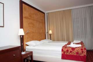 Отель Visconti Militari Бухарест Двухместный номер с 2 отдельными кроватями-5